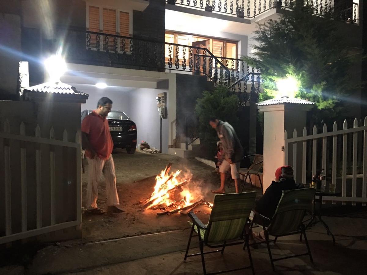 Aanvis Inn Ooty Exterior photo